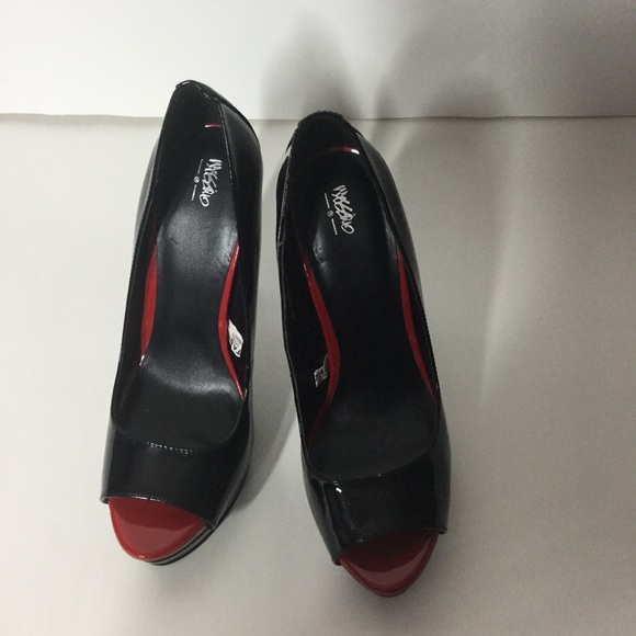 Mossimo Black & Red toe Stiletto High Heels Size 8 - Picture 10 of 14